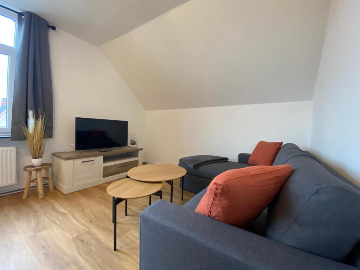 Charmante Altbauwohnung An Der Kesselschleuse 3 エムデン エクステリア 写真
